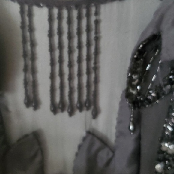 Black flapper Beaded dress. Eyelet closure needs to be sewen , open back size 6 - Picture 7 of 8
